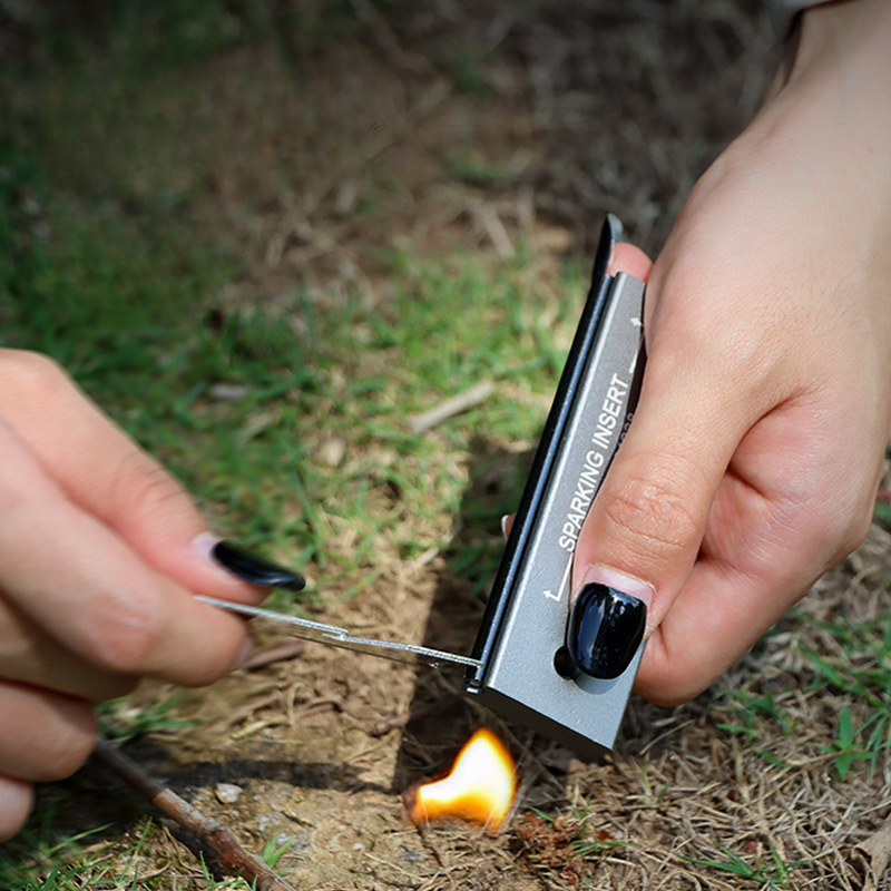 Outdoor Survival แมกนีเซียมบล็ - Ferro Rod Striker บทวิจารณ์และราคา