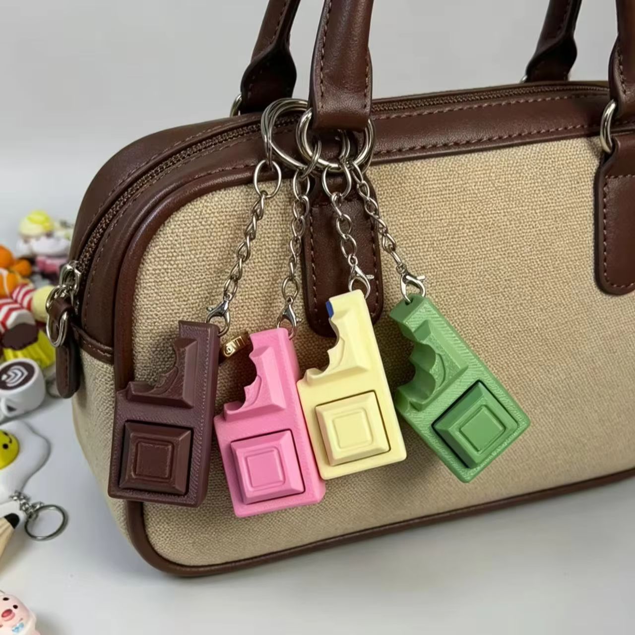 พวงกุญแจคีย์บอร์ดช็อกโกแลตจำลอ - Edc Carry Items บทวิจารณ์และราคา