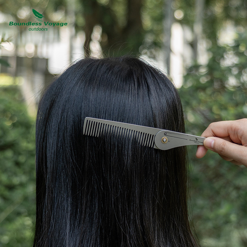 หวีผมไทเทเนียมบริสุทธิ์แบบพับไ - Comb Pocket Titanium บทวิจารณ์และราคา
